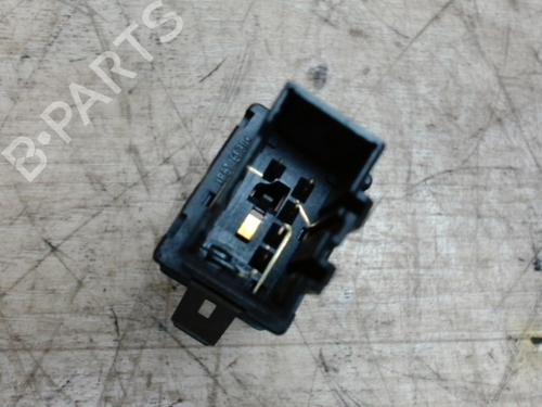 Used Switch VW POLO IV (9N_, 9A_) 1.4 TDI (75 hp) 31233768