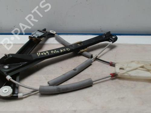 Alzavetro anteriore destra VW POLO V (6R1, 6C1) 1.2 TSI 16V (90 hp) 28373747