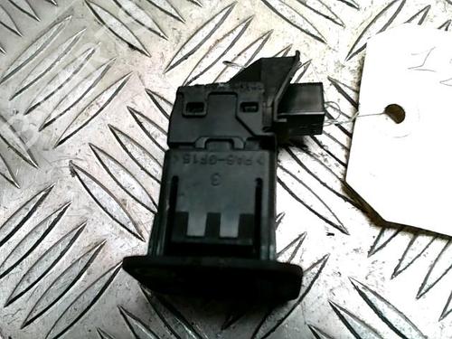 Switch TOYOTA URBAN CRUISER (_P1_) 1.4 D-4D 4WD (NLP115_, NLP115R) | BP32404120I30