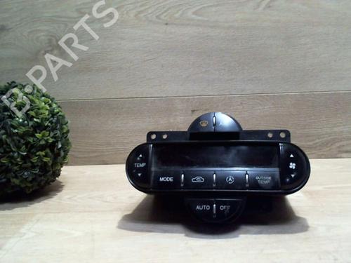 Commande Chauffage KIA CARENS I MPV (FC, FJ) 2.0 CRDi (113 hp) 32156848