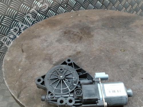 Left rear window motor KIA VENGA (YN) 1.4 CRDi 90 | BP33739648E23 - Image 2