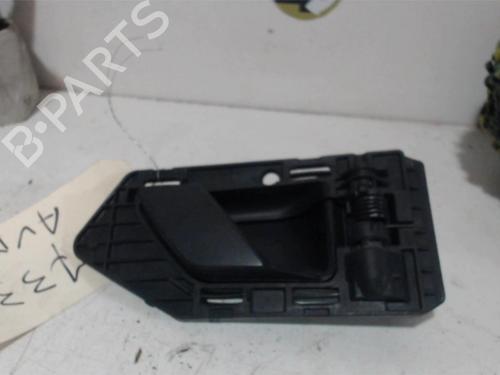 Poignée intérieure avant droite CITROËN BERLINGO / BERLINGO FIRST Box Body/MPV (M_) 1.9 D 70 (MBWJZ, MCWJZ) (69 hp) 25393180