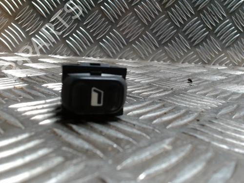 Used Right front window switch Right front window switch CITROËN BERLINGO / BERLINGO FIRST MPV (MF_, GJK_, GFK_) 1.6 HDI 90 (MF9HX) (90 hp) 35933378 35933378