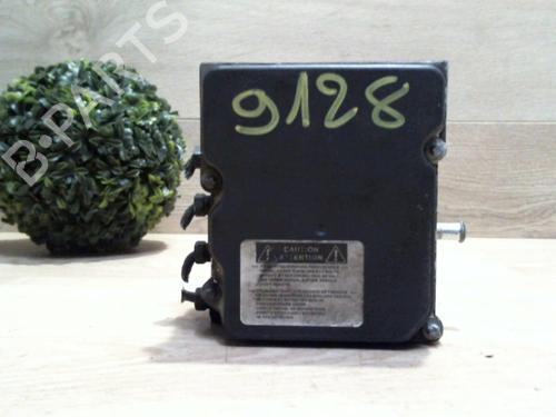 Used ABS pump TOYOTA COROLLA Verso (ZER_, ZZE12_, R1_) 2.2 D-4D (AUR10_, AUR10R) (136 hp) 25402207