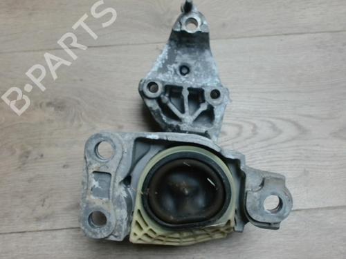 Used Engine mount RENAULT GRAND SCÉNIC III (JZ0/1_) 1.5 dCi (JZ09, JZ0D, JZ10, JZ14, JZ1G, JZ29, JZ2C) (110 hp) 29054743