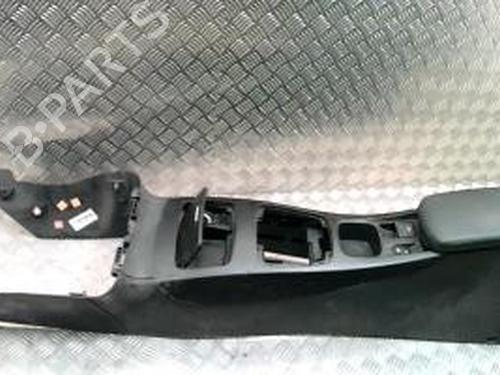 Used Middle console RENAULT LAGUNA III (BT0/1) 2.0 dCi (BT01, BT08, BT09, BT0E, BT0K, BT12, BT1C, BT1D,... (150 hp) 26164189