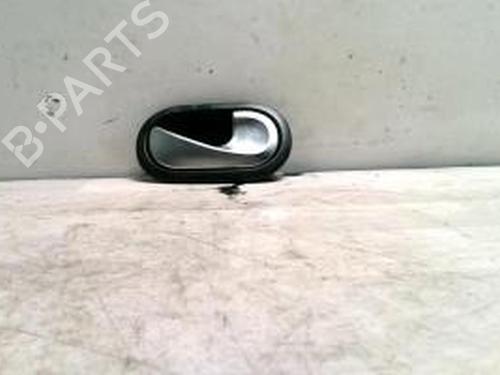 Used Front right exterior door handle RENAULT MODUS / GRAND MODUS (F/JP0_) 1.5 dCi (FP0D, JP0D) (82 hp) 25423423