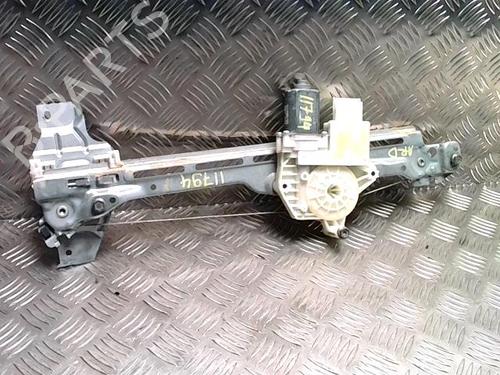 Used Rear right window mechanism Rear right window mechanism PEUGEOT 308 II (LB_, LP_, LW_, LH_, L3_) 1.5 BlueHDi 130 (131 hp) 31153789 31153789