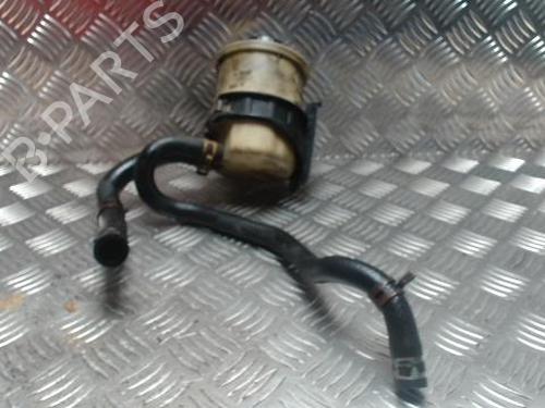 power-steering-reservoir-renault-scenic-i-mpv-ja01_-fa0_-1999-2000-2001-2002-2003-2004-2005-2006-2007-2008-2009-2010-25430150 main image