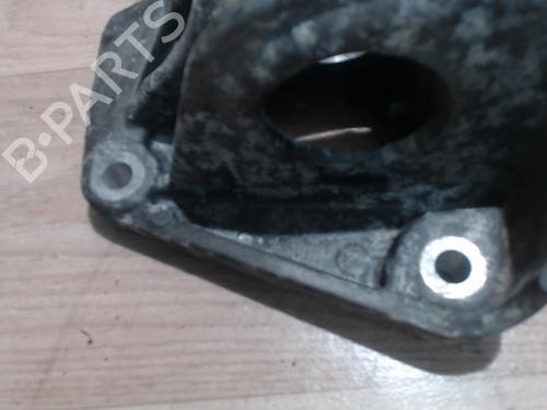Used Engine mount RENAULT VEL SATIS (BJ0_) 2.2 dCi (BJ0E, BJ0F) (150 hp) 31218422