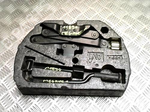 Kit rueda repuesto Kit rueda repuesto RENAULT MEGANE I (BA0/1_) 1.4 e (BA0E, BA0V) (75 hp) 33690673 33690673