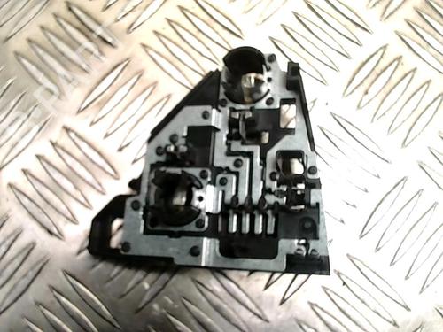 Éclairage de plaque d'immatriculation BMW X1 (F48) sDrive 18 d (150 hp) 31222715