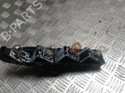 Used Licence plate light RENAULT SCÉNIC II (JM0/1_) 1.9 dCi (JM0G, JM12, JM1G, JM2C) (120 hp) 31231567