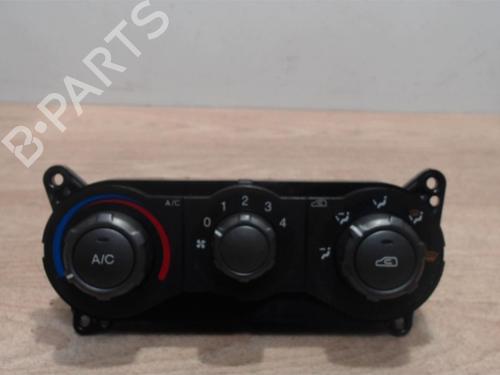 AC Styreenhet / Manøvreringsenhet HYUNDAI MATRIX (FC) 1.5 CRDi (102 hp) 25386658