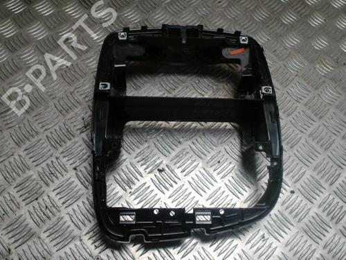 Mittelkonsole für RENAULT CLIO IV (BH_) 0.9 TCe 90 (BHNF, BHMA, BHMH, BHJK, BHJR) (90 hp) 32010598