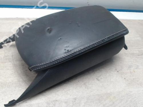 Used Armrest / Center console CITROËN DS5 2.0 HDi 165 (163 hp) 28089001