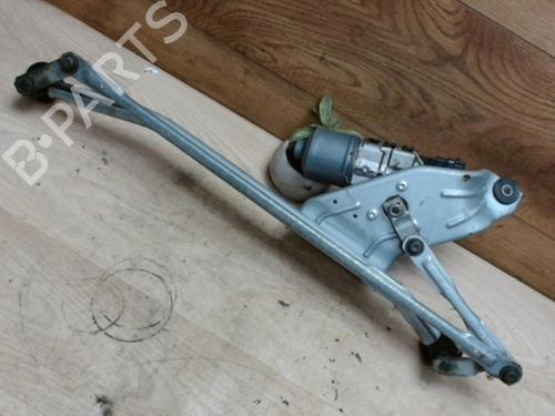 Used Front wiper motor DACIA SANDERO 1.2 16V (75 hp) 31236091