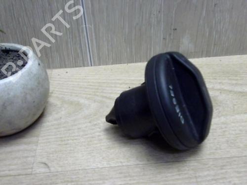 Used Fuel cap LANCIA MUSA (350_) 1.3 D Multijet (350.AXB11, 350.AXB1A) (70 hp) 25409320