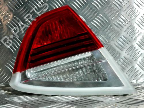 Farolim esquerdo da mala BMW 3 (E90) 320 si (173 hp) 31235369