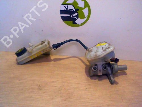 Used Brake master cylinder PEUGEOT 308 I (4A_, 4C_) 1.6 HDi (90 hp) 25391423