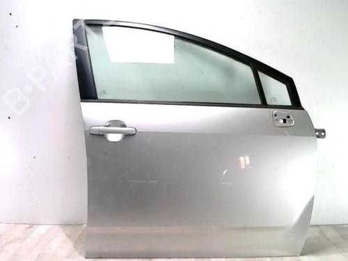 Right front door TOYOTA COROLLA Verso (ZER_, ZZE12_, R1_) 2.2 D-4D (AUR10_, AUR10R) | BP27671591C3