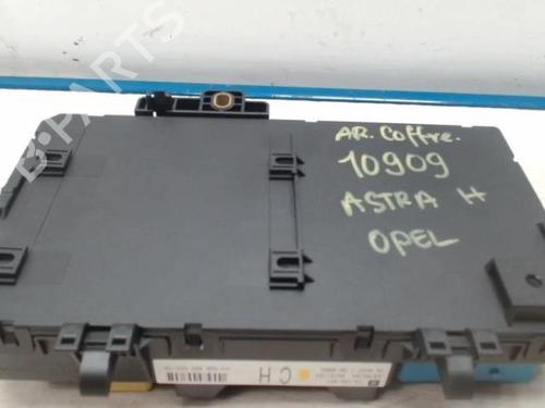 Sikringsdose OPEL ASTRA H (A04) 1.7 CDTI (L48) | BP28515871E1