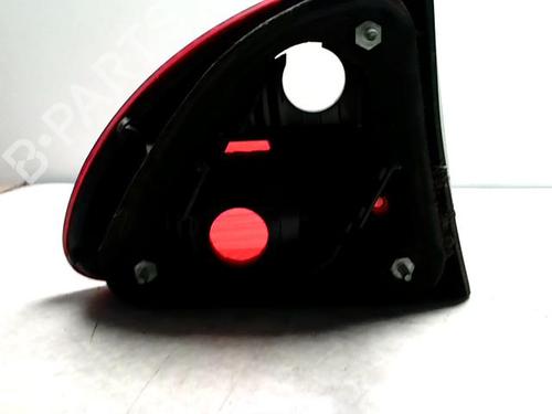 Right taillight SEAT LEON (1M1) 1.9 TDI | BP26681383C35