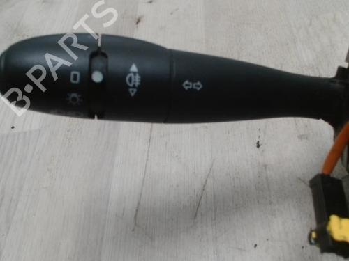 Used Steering column stalk CITROËN C3 I (FC_, FN_) 1.4 i (73 hp) 31235648