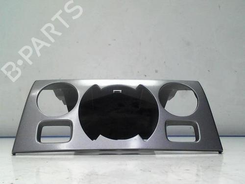 Used Middle console PEUGEOT 308 I (4A_, 4C_) 1.6 HDi (112 hp) 25418004