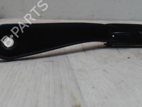 Used Front windshield wiper arm DACIA SANDERO 1.2 16V (75 hp) 27562185