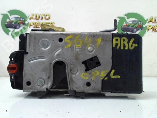 Used Rear left lock OPEL SIGNUM Hatchback (Z03) 1.9 CDTI (F48) (150 hp) 25400925