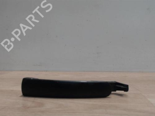 Used Front right exterior door handle VW POLO IV (9N_, 9A_) 1.2 (54 hp) 25412066
