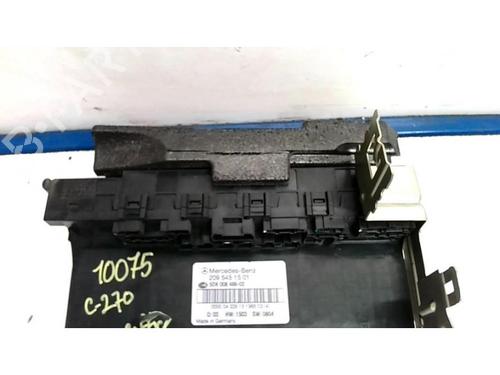 Sikringsdose MERCEDES-BENZ C-CLASS (W203) C 270 CDI (203.016) | BP25418101E1 