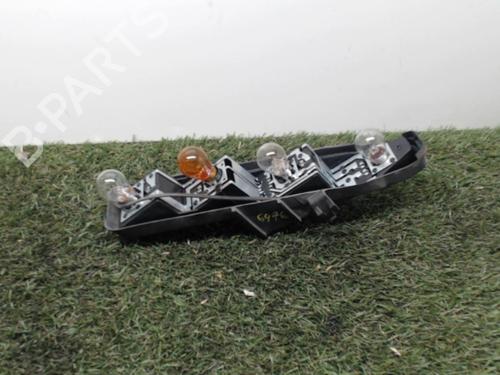Used Licence plate light RENAULT GRAND SCÉNIC II (JM0/1_) 1.9 dCi (JM0G, JM12, JM1G, JM2C) (120 hp) 25396449
