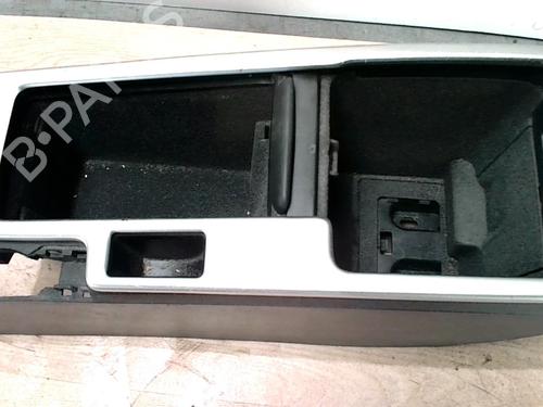 Mittelkonsole VOLVO C30 (533) 1.6 D (109 hp) 31234154