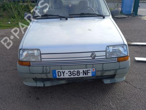 Gebruikte RENAULT SUPER 5 (B/C40_) 1.1 (B/C/401, B/C40H) (45 hp) 4375744 Onderdelen