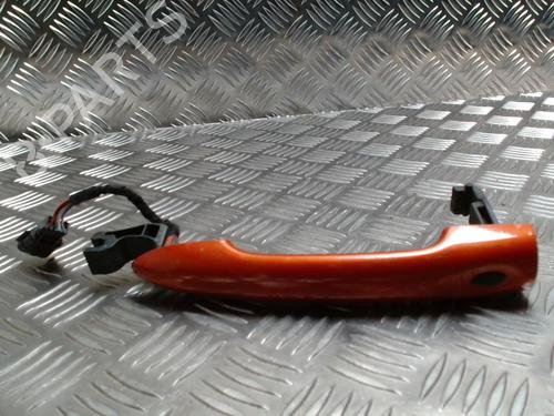 Used Front right exterior door handle RENAULT CAPTUR I (J5_, H5_) 1.5 dCi 90 (J5N4, J5M5, J5MW, J5M6, J5AL, J5AJ) (90 hp) 25929915