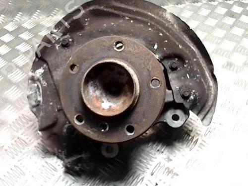 Venstre Styrespindel lagerhus BMW 1 (E81) 118 i | BP30796951M25 