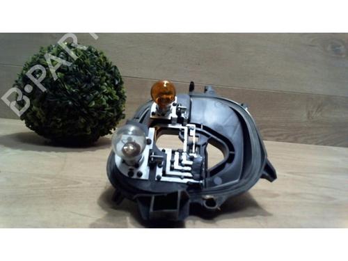Licence plate light PEUGEOT 208 I (CA_, CC_) 1.6 HDi / BlueHDi 75 | BP25409427I40