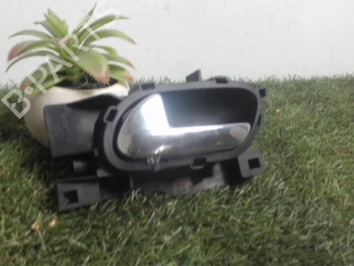 Rear left interior door handle PEUGEOT 407 (6D_) 2.0 HDi 135 (6DRHRH, 6DRHRE, 6DRHRG, 6DRHRJ) | BP25394531I15 