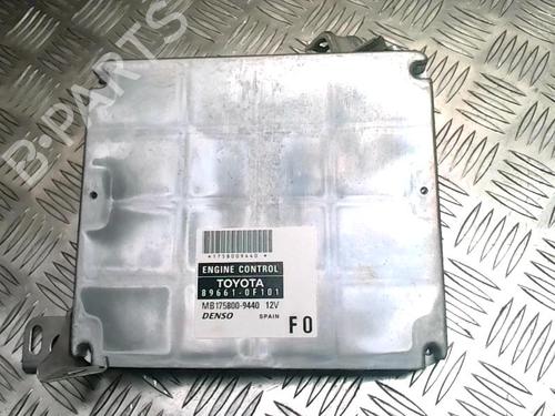 Used Control unit TOYOTA COROLLA Verso (ZER_, ZZE12_, R1_) 2.2 D-4D (AUR10_, AUR10R) (136 hp) 25617725