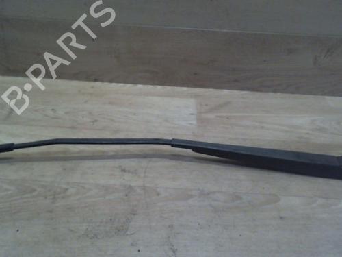 Used Front windshield wiper arm RENAULT MODUS / GRAND MODUS (F/JP0_) 1.4 (JP01, JP0J) (98 hp) 25384759