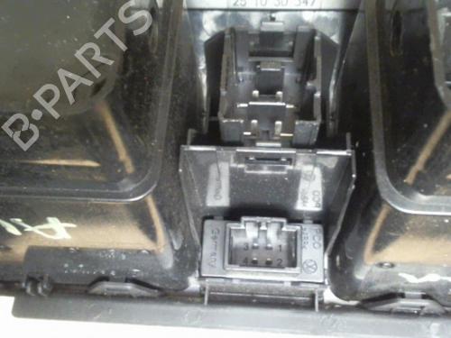 Used Air vent VW TOURAN (1T1, 1T2) 1.9 TDI (105 hp) 29219057