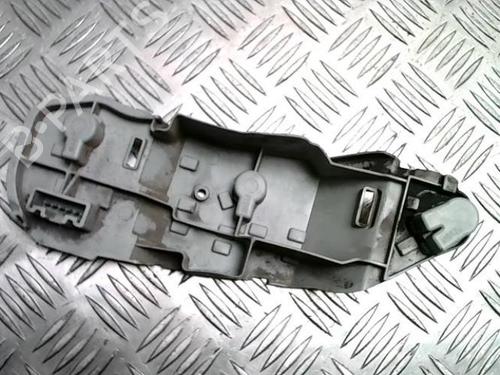 Licence plate light TOYOTA COROLLA Verso (ZER_, ZZE12_, R1_) 2.2 D-4D (AUR10_, AUR10R) | BP25730759I40