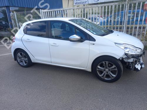 Rear bumper PEUGEOT 208 I (CA_, CC_) 1.2 VTI 82 | BP32365537C8