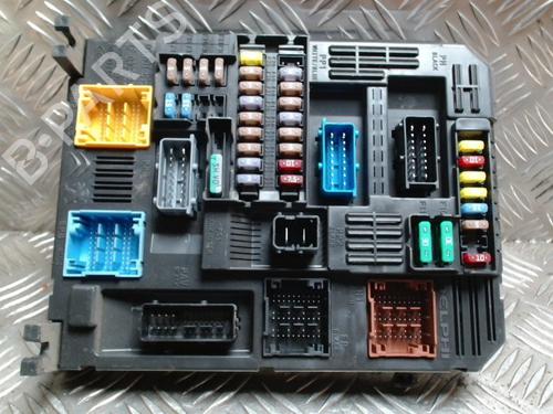 Used Fuse box Fuse box PEUGEOT EXPERT Van (V_) 1.5 BlueHDi 120 (120 hp) 36378942 36378942