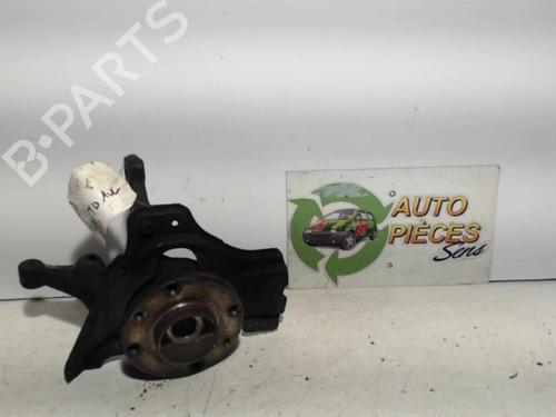 Used Left front steering knuckle FIAT PUNTO (176_) 1.7 D (57 hp) 25398287