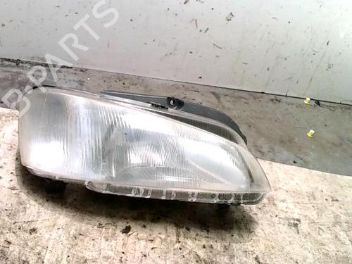 Used Right headlight PEUGEOT 106 II (1A_, 1C_) 1.5 D (57 hp) 26507141