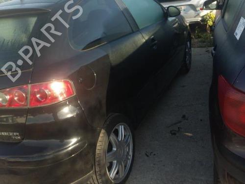 Left front fog light SEAT IBIZA III (6L1) 1.9 TDI | BP29066239C30