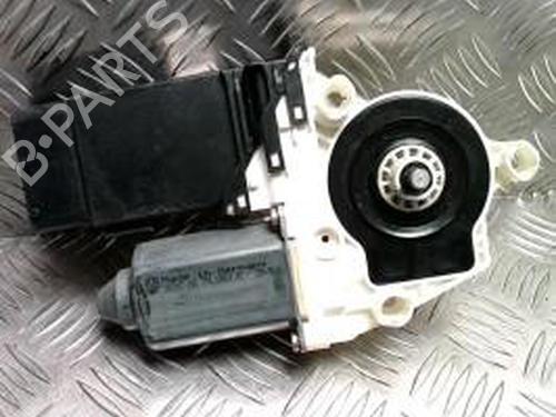 Rudehejsemotor forskærm venstre VW GOLF IV (1J1) 1.4 16V (75 hp) 25702192